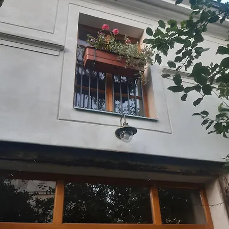 Stare Dekanstvi Utery