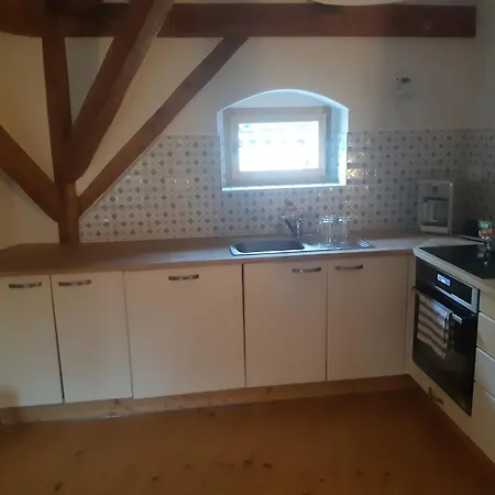 Stare Dekanstvi Apartmán Utery